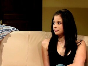 Geile Pornodarstellerin in erstaunlichem Facial, Anal-Porno-Film,