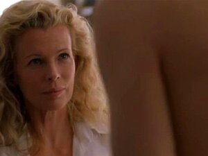 Mimi Rogers ja Kim Basinger - Ovi lattiassa. Mimi Rogers ja Kim