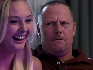 Stieftochter lässt eine Milf und ihren Mann ficken.Sie haben einen