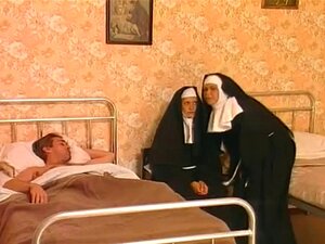 Diese zwei Nonnen mögen diesen harten Schwanz