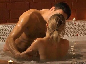 Sehr erotischer und romantischer Analsex