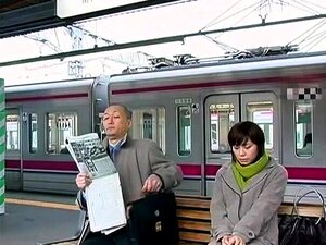 Japanisches Idol-Mädchen wird hart gefickt, sehr süß