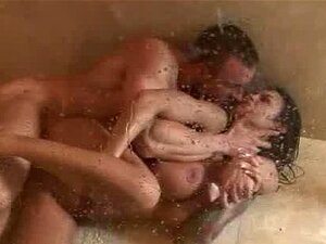 Angelina Valentine Schmutzig, Dreckig, Schmutzig