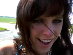 Сврши напољу фудбалски гол