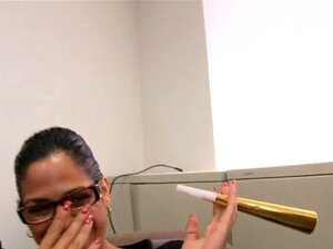 Mädchen bekommt einen Abschiedsfick