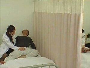 Unglaubliche japanische Hure in den heißesten Handjobs, Strümpfen