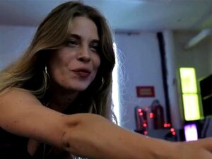 Ornella Boule nackt - Zeropolis - 2012. Ornella boule nackt