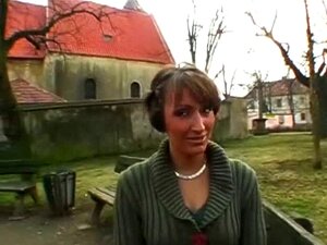 Sexhungrige Schlampe hübsch
