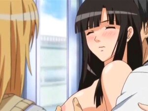 Прелепа хентаи добија сисе и пичку