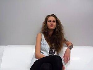Natalies Saftiges Casting: Dünne Tschechische Brünette