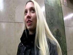 Creampie-Delight für eine heiße Braut