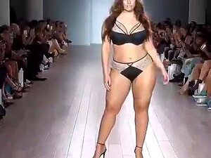 Einige schöne kurvige Frauen (nicht nackt)