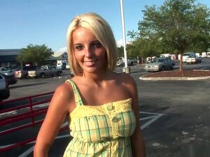 Beste Pornodarstellerin Brooklyn Blue in verrücktem Solo, blondes