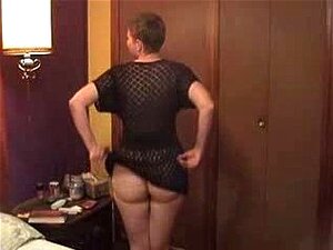 Reife Amateurfrau liebt es zu schlucken 1