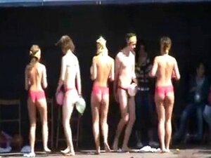 Nudo sul palco 3