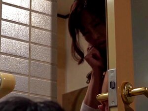 Sieh zu, wie japanischer Stiefsohn beim Schwiegersohn jetzt von der