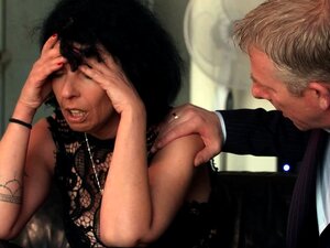 Deutsche reife Sekretärin fickt den Geschäftschef