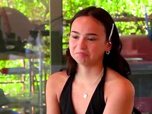 EXCOGI - Die 18-jährige Dakota Tyler wird bei ihrem Porno-Try-Out von