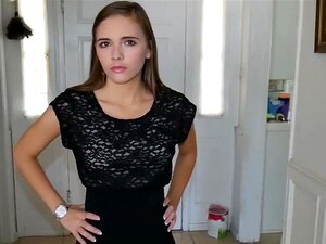 PropertySex - Kunde hausgemachtes Sexvideo mit foxyliger, zierlicher