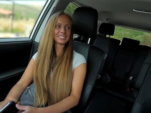 Kinuski-Geile Russische Milf Kinuski