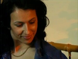 Debora Coeur - Heiße Fisting-Szene von AnaLydia