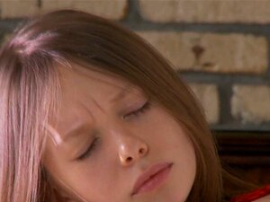 Het veroveren van een geile kuise twat. Chick heeft een aangeboren