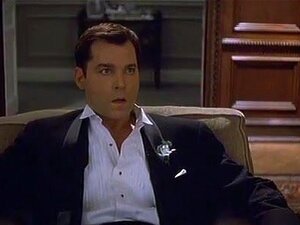 Sigourney Weaver, Jennifer Love Hewitt in Heartbreakers (2001).