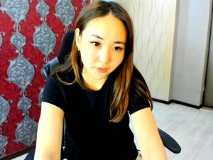 Hübsche japanische Süße Solo-Masturbation unzensiert