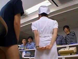 Yuki Mana Krankenschwester bekommt Sperma ins Gesicht von Männern,