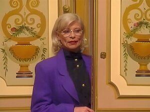 Erlebe umwerfende Lust, wenn reife Blondinen sich in wilden