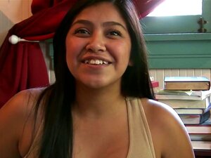 Chantal - Onanifilm, Chantal pratar om vad som får henne att komma av