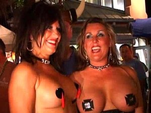 Halloween Mardi Gras Festival Teil 2