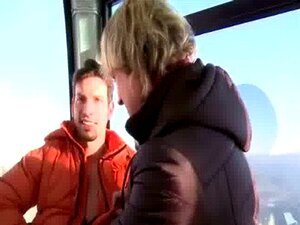 Djärva kyliga avsugningar för smutsiga hunkar