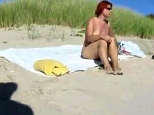 Reife Nackt-Strand-Voyeur-MILF Amateur Nahaufnahme Muschi