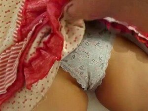Éjaculation Sur Chatte Poilue