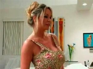 MILF houkuttelee pizzapojan