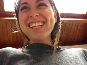 Riley Reid is een aangename schat met ongeschoren kut die ervan houdt