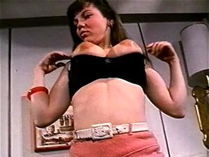 BEFRIEDIGUNG - Vintage-Striptease mit großen Titten, sechziger und