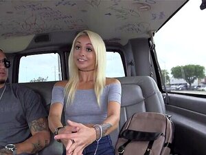 Hole dir den ultimativen Genuss, wenn ein zierliches weißes Mädchen