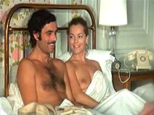 Entdecke verbotene Freuden mit unseren verführerischen Schönheiten.