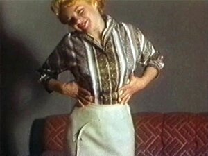 FRAU - Vintage Strümpfe Striptease Musikvideo