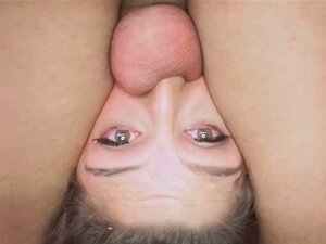 Abella jouit fort pendant que Ramon la baise fort