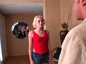 Amateurpaar hat Sex im Badezimmer, du kannst das Mädchen aus dem