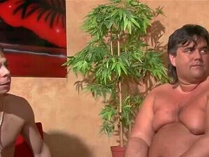 Mollige Hausfrauen Swinger-Amateurparty