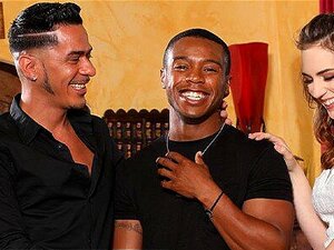 ADULT TIME - Geile Ehefrau Raven Right Stack fickt ihren bisexuellen