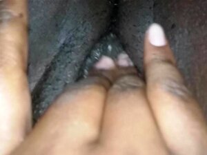 Valmistaudu suloisen eroottiseen soolo-esitykseen, joka jättää