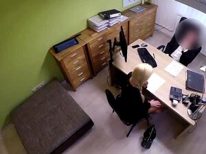 LOAN4K. Karol will ein neues Auto