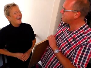 geil Oma goes naar de buurman naar neuken