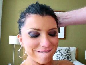 Romi Rain slordig hoofd