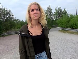 Öffentlicher Agent Lauter Outdoor-Sex für schlanke, schöne